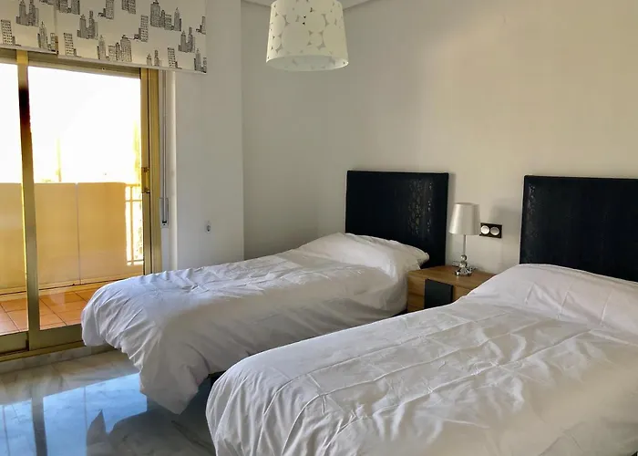 Rentcostadelsol Fuengirola Dona Sofia A